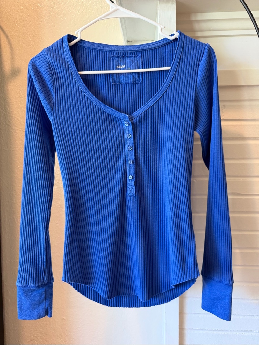 Aerie Ribbed Long Sleeve Henley Top Blue Size Small Petite Stretch Knit